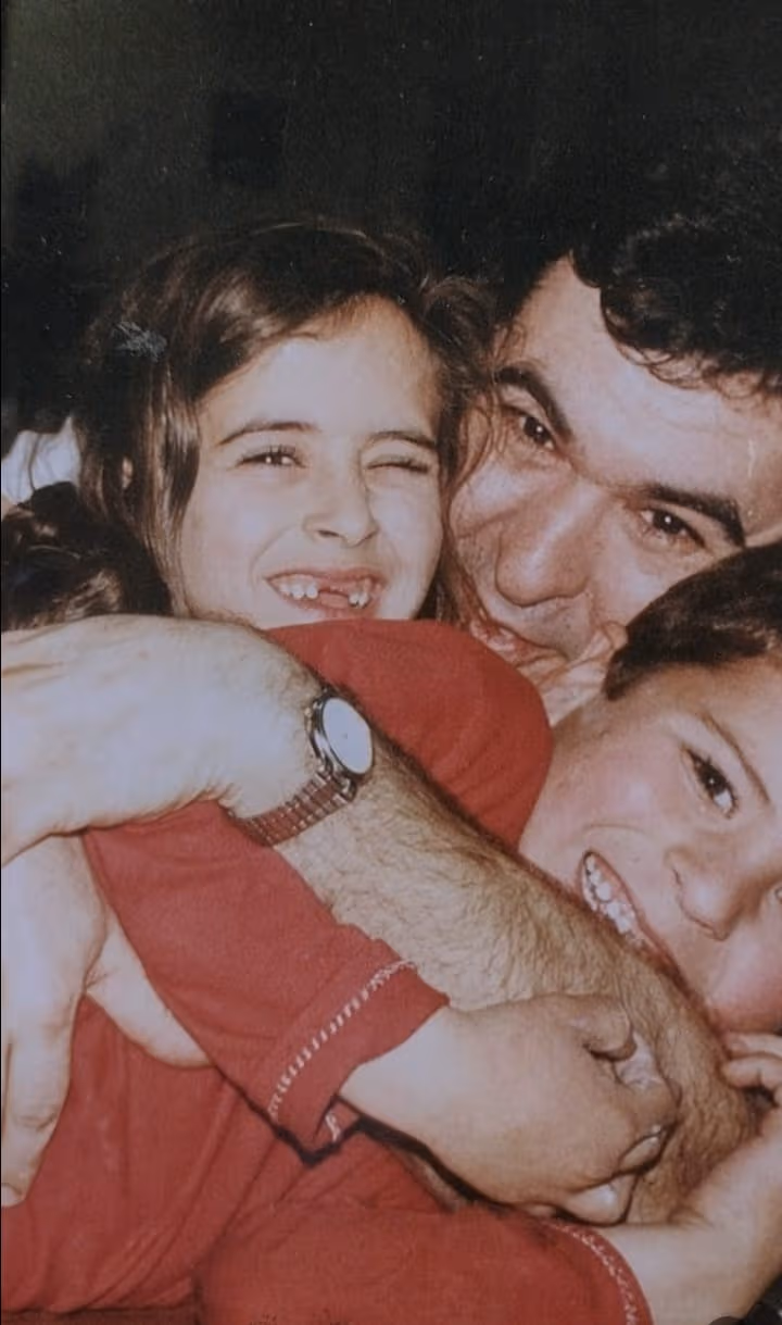 Mirando Hacia Adelante